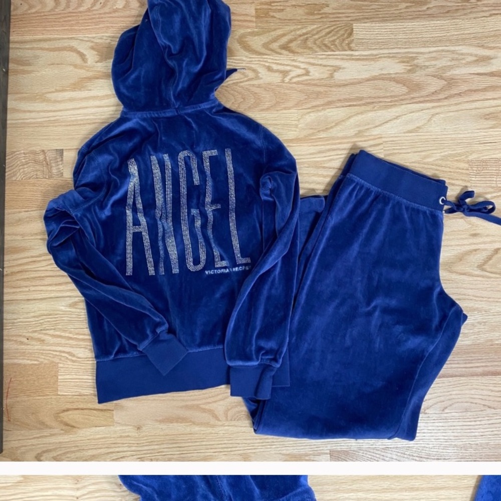 Victoria’s Secret Angel Velour Track Suit Large
